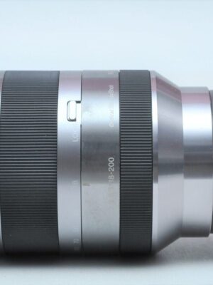 Sony 18-200mm F3.5-6.3 OSS